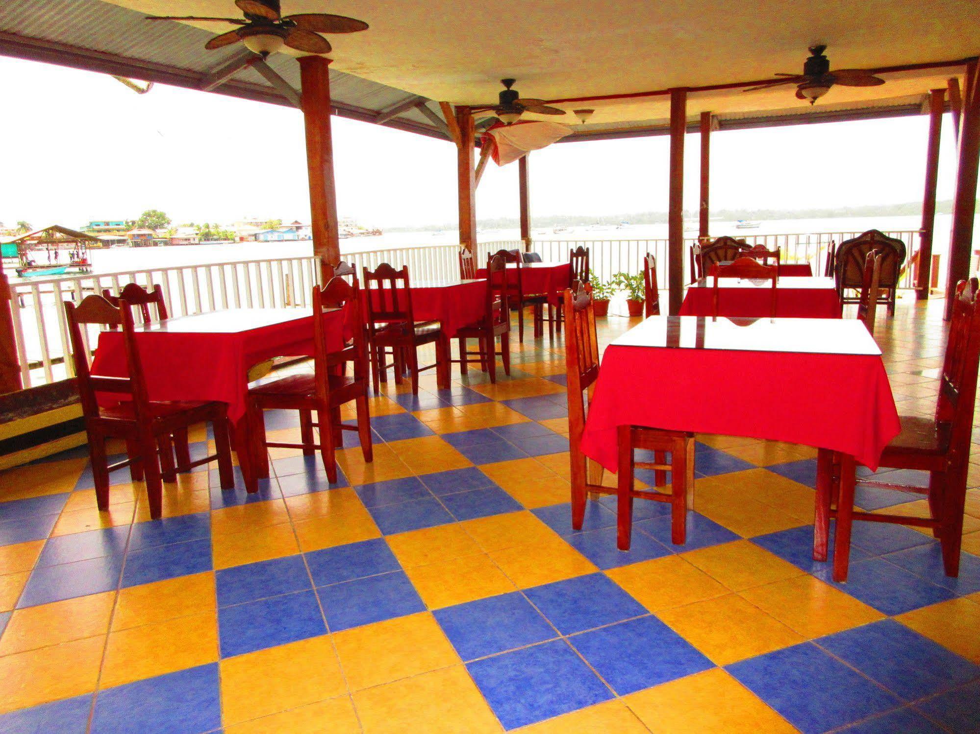 Los Balcones Over The Sea Hotel Bocas del Toro Zewnętrze zdjęcie