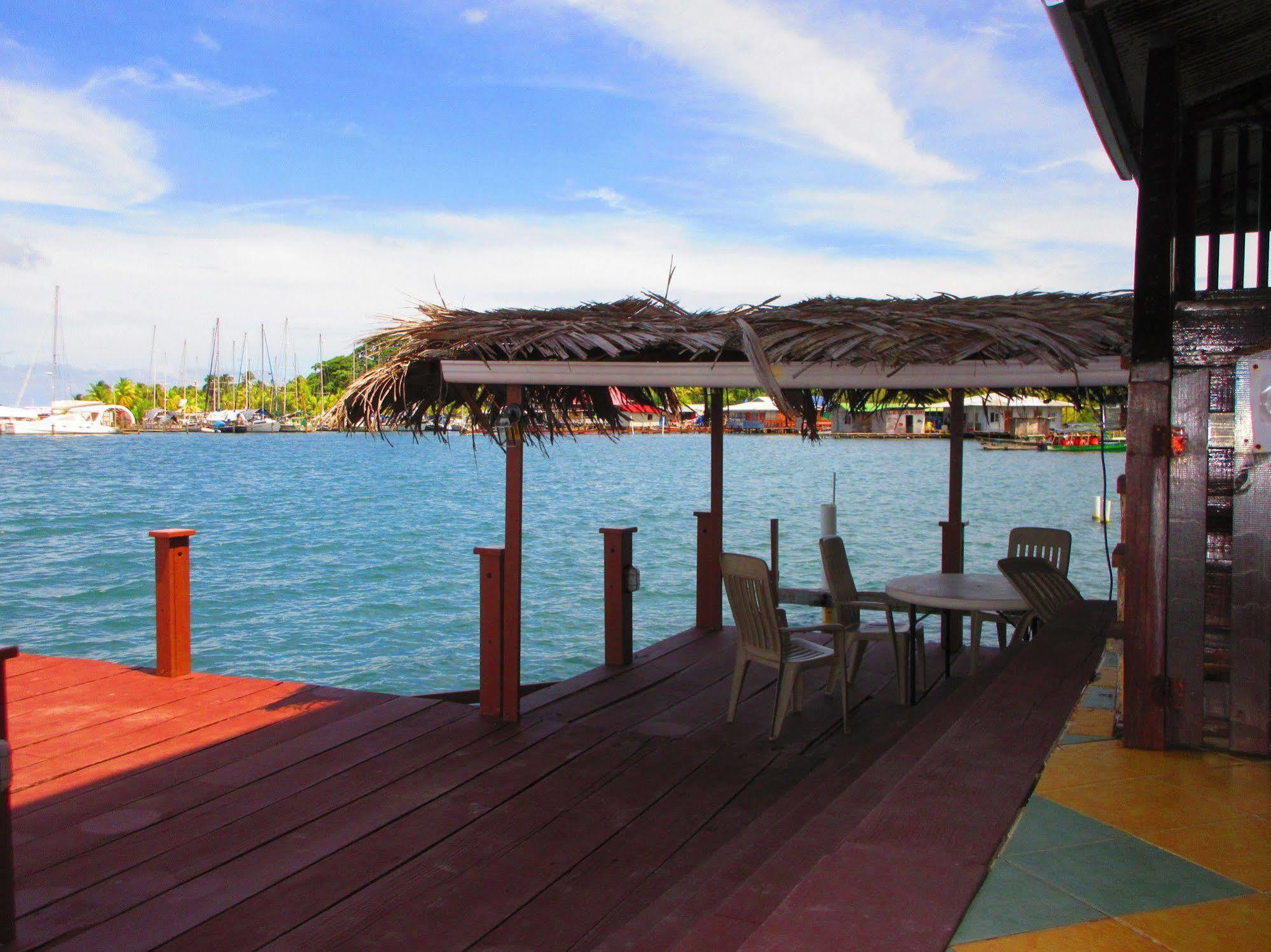 Los Balcones Over The Sea Hotel Bocas del Toro Zewnętrze zdjęcie