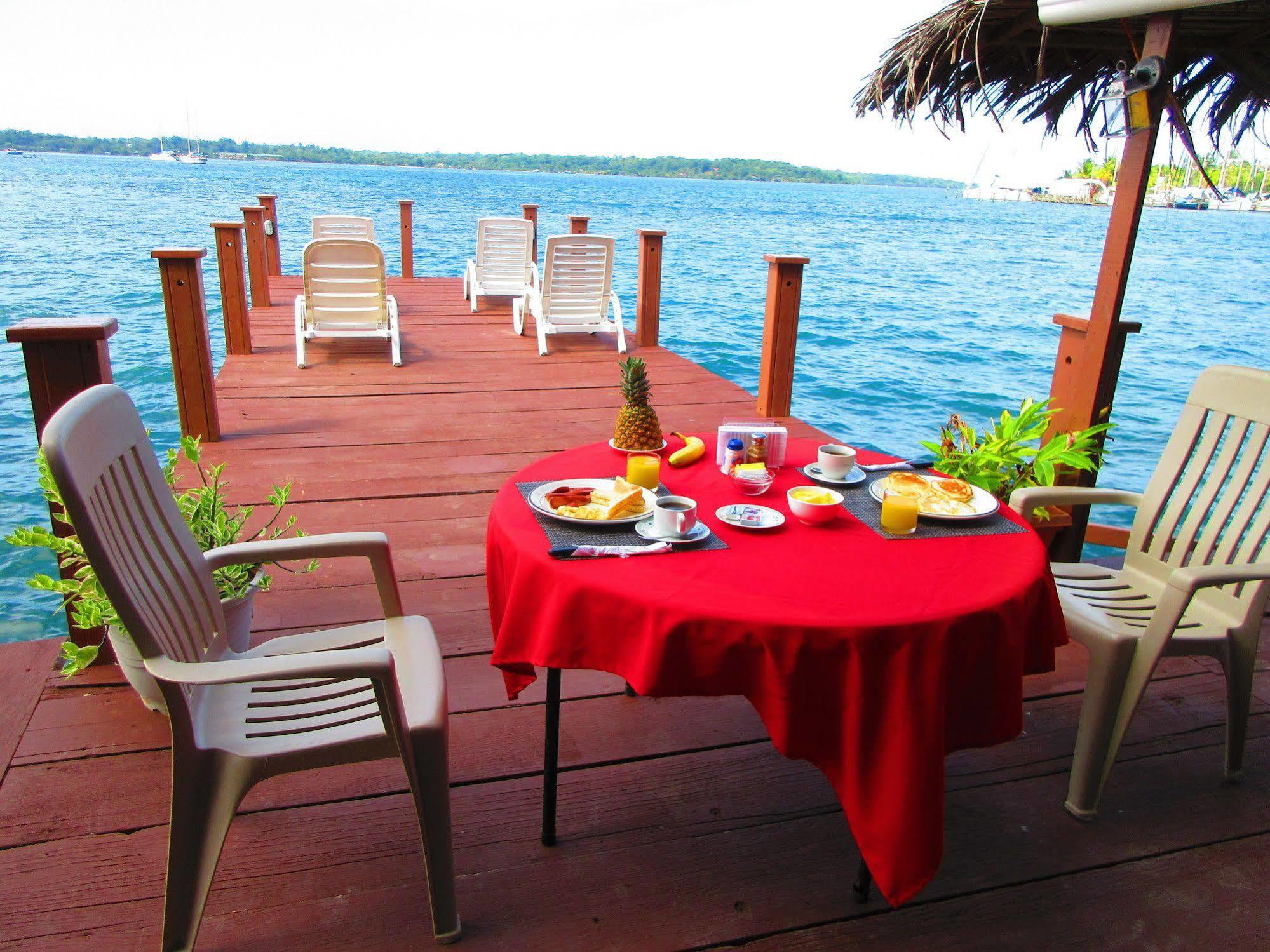 Los Balcones Over The Sea Hotel Bocas del Toro Zewnętrze zdjęcie