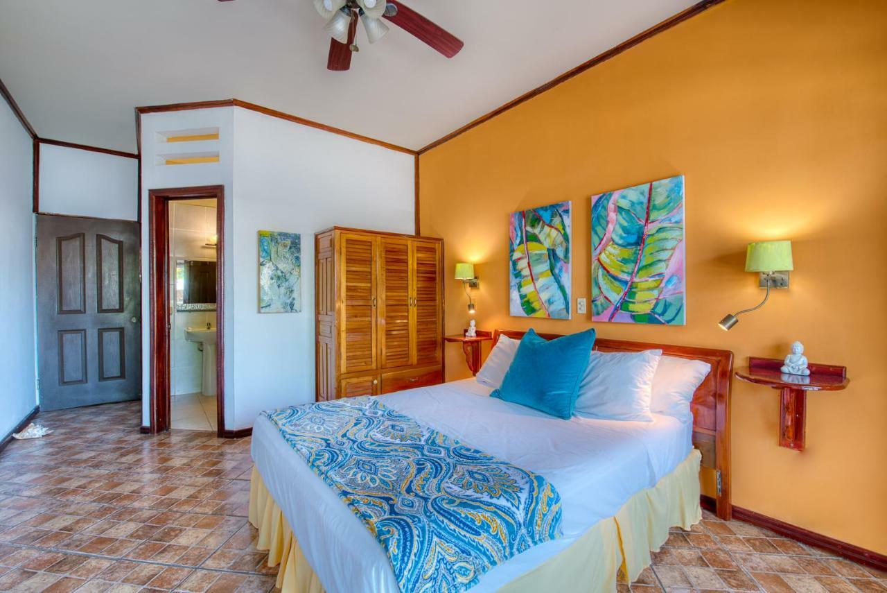 Los Balcones Over The Sea Hotel Bocas del Toro Zewnętrze zdjęcie